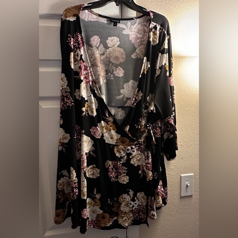 Torrid wrap blouse